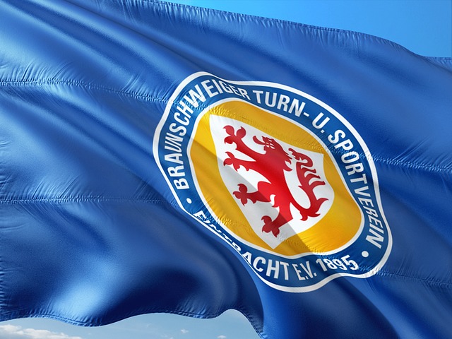 安切洛蒂：本澤馬一個賽季應該進50球 阿紮爾將迎來爆發.